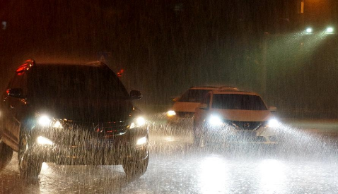 長途租車旅行要特別注意大雨天的安全